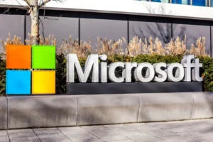 microsoft-logo-office-building-munich-germany-december-company-located-141271826