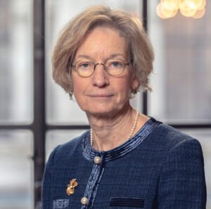 Bank of England’s Catherine Mann Sees Stronger UK Growth, Keeps Rate-Hike Risks in Focus