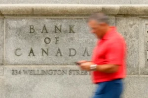 Bank of Canada Governor Warns Higher Fuel Costs and U.S. Tariffs Could Renew Inflation Risks