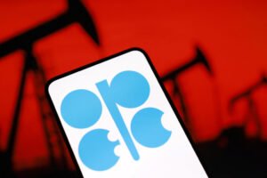 OPEC Oil Output Jumps by 920,000